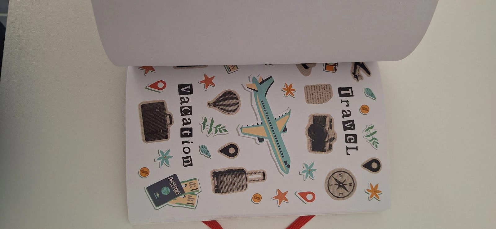 Livre autocolante – photo 16